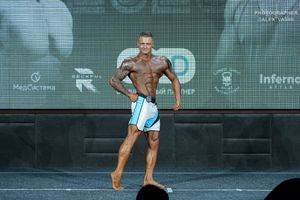 MEN'S ATHLETIC 174